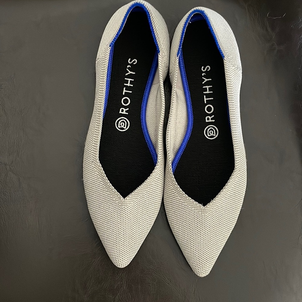 Rothy’s the point I flat. 9.5 in diamond twill.